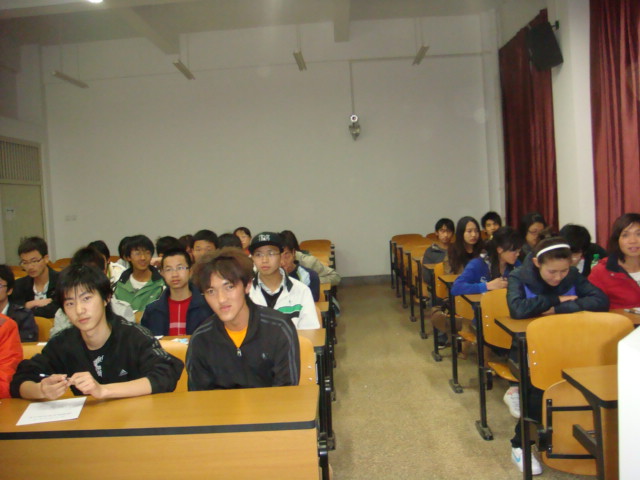 2010040716074403